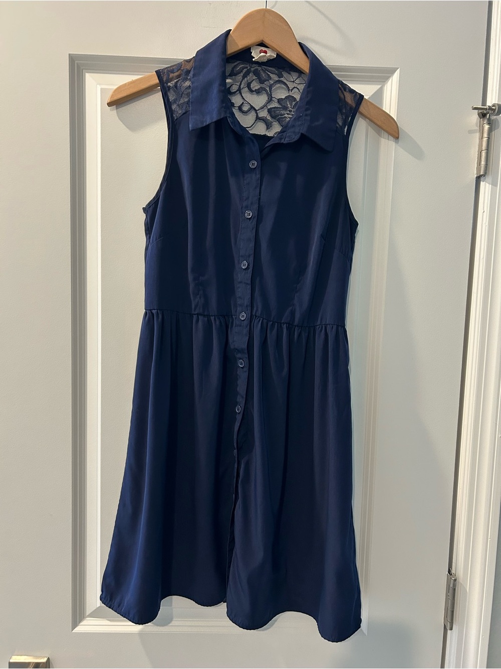 One Clothing Navy Sleeveless Lace Yoke Button-Front Dress